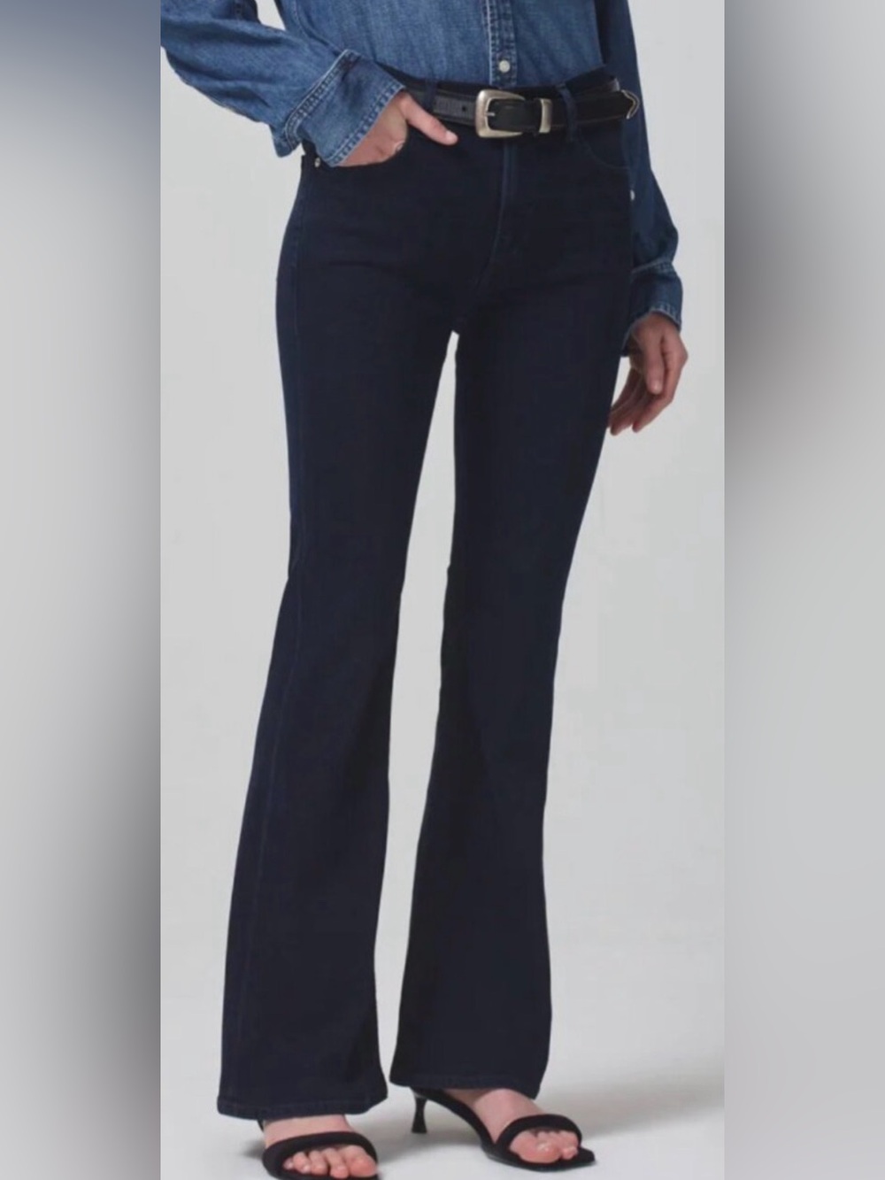 Citizens of Humanity Isola Flare 32”